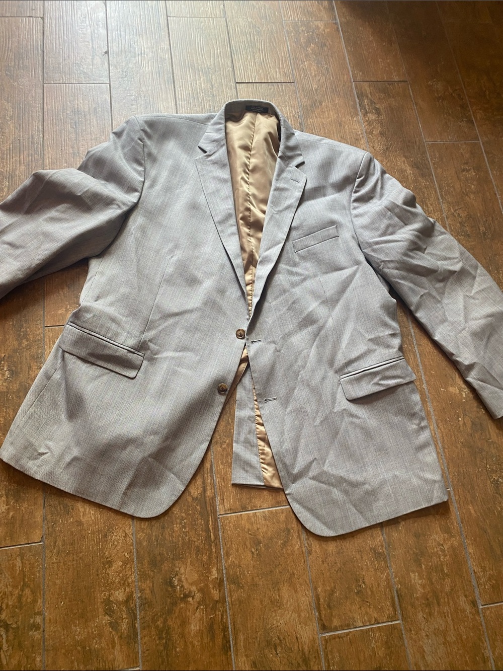 Trotters Light Gray Two-Button Sport Coat. Size 54L. Great condition.